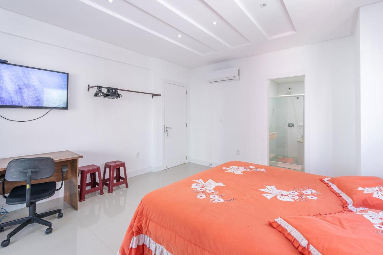 Apto A 260M Da Meia Praia Em Condominio De Luxo Sc Итапема Екстериор снимка