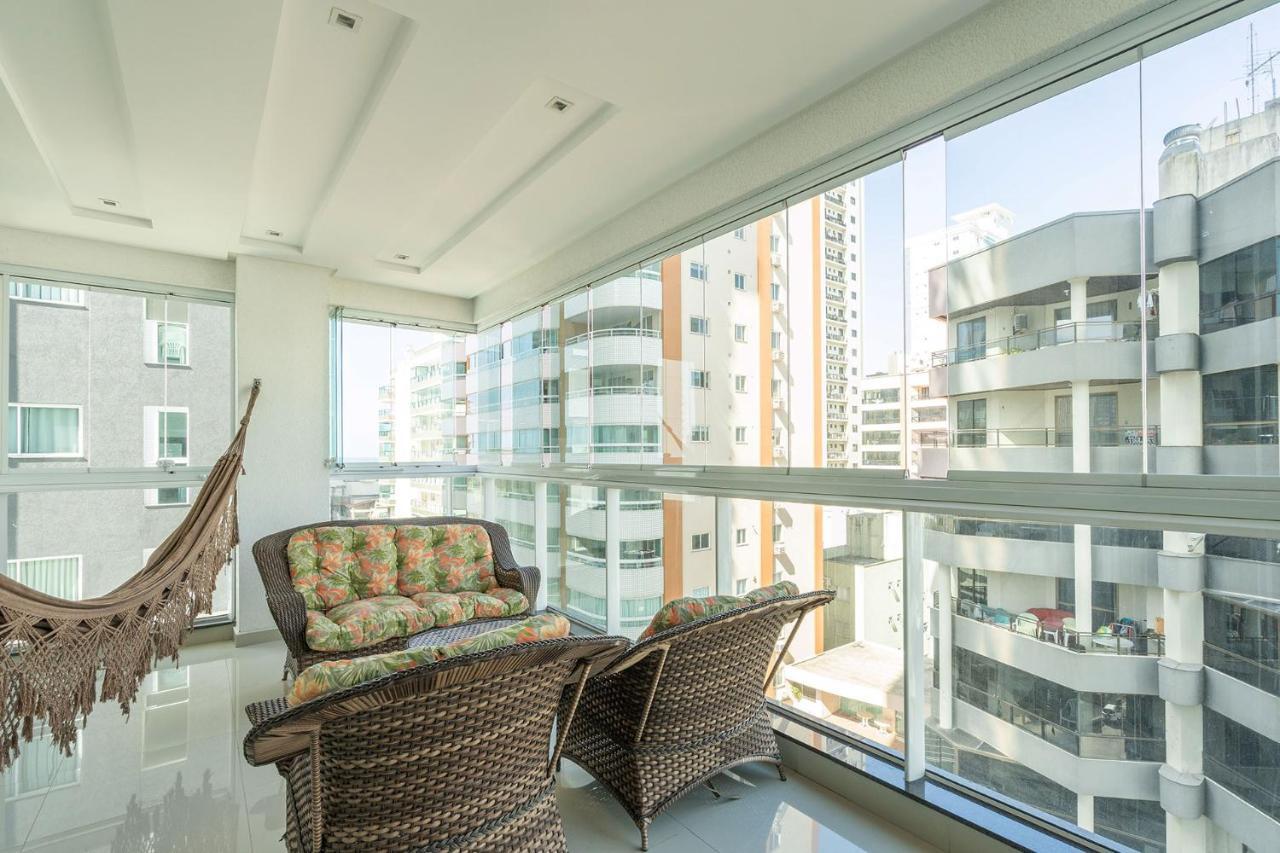 Apto A 260M Da Meia Praia Em Condominio De Luxo Sc Итапема Екстериор снимка