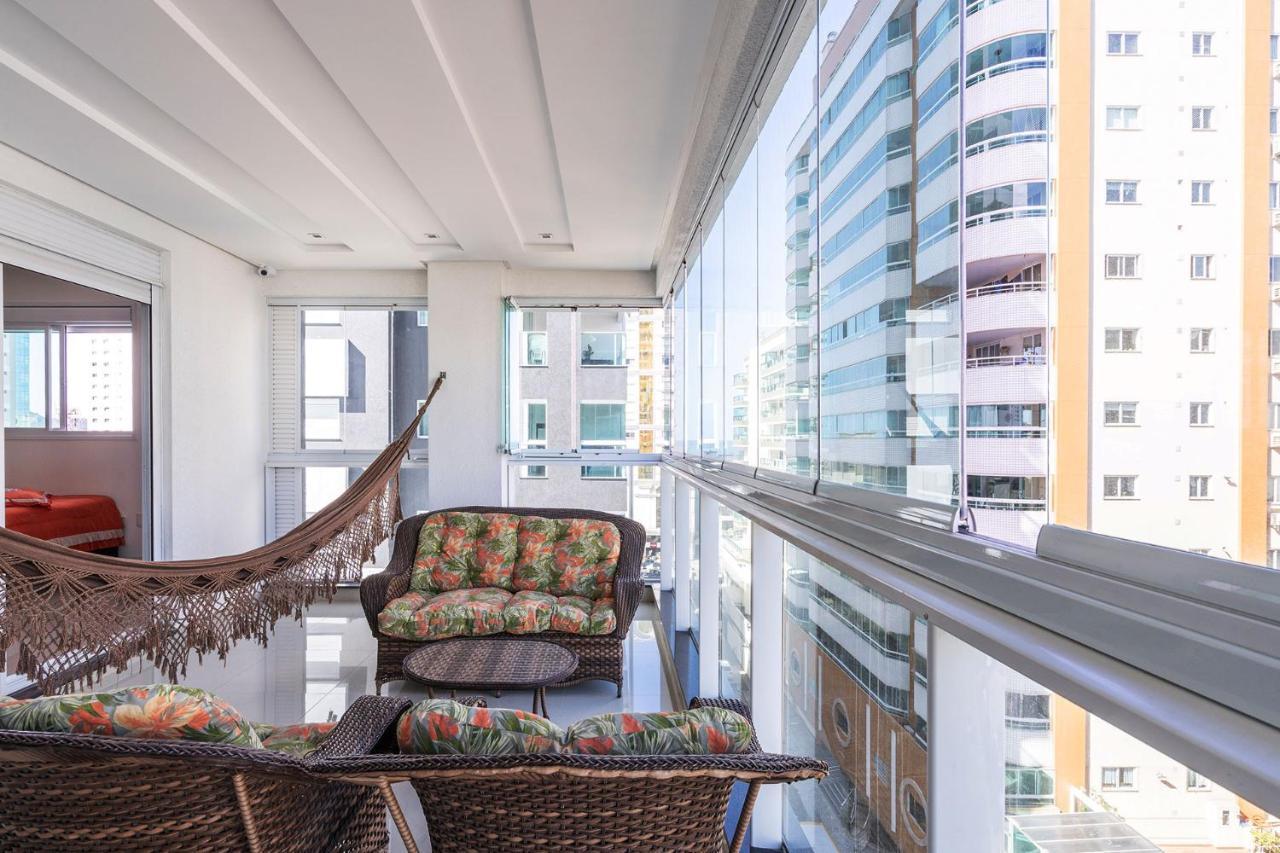Apto A 260M Da Meia Praia Em Condominio De Luxo Sc Итапема Екстериор снимка